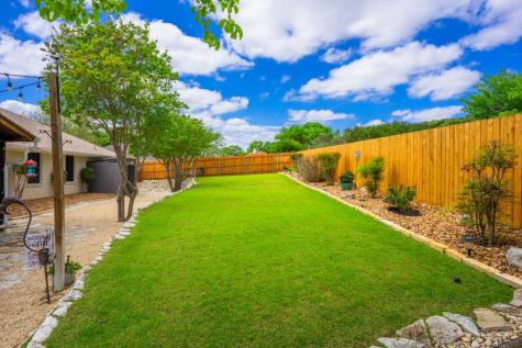 1732 Mountain Laurel View N Kerrville TX 78028