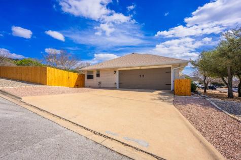 1732 Mountain Laurel View N Kerrville TX 78028