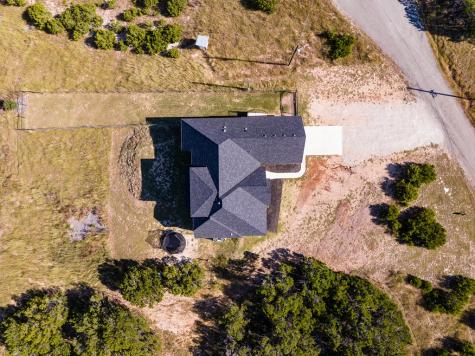 135 Lone Oak Kerrville TX 78028