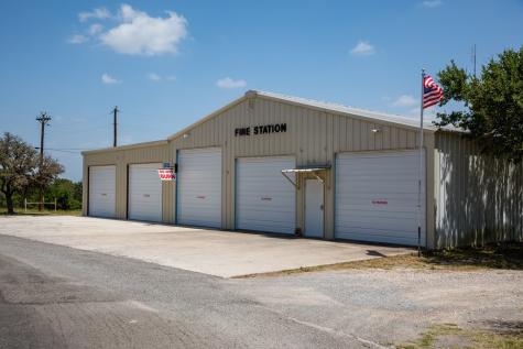 135 Lone Oak Kerrville TX 78028