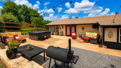304 Earl Drive Kerrville TX 78028
