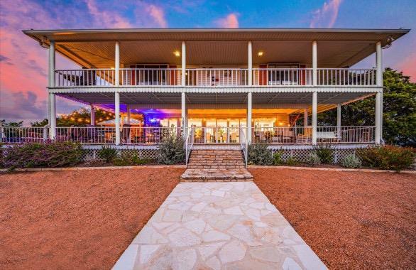 208 Valley View Drive Kerrville TX 78028