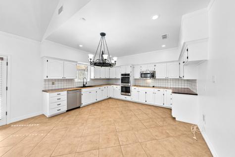 144 St Andrews Loop Kerrville TX 78028