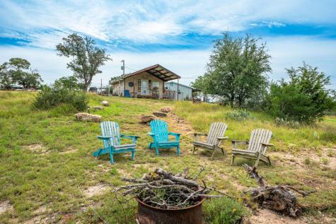 943 Stoneleigh Road Center Point TX 78010