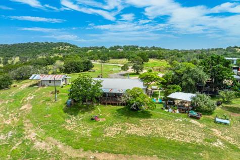 943 Stoneleigh Road Center Point TX 78010