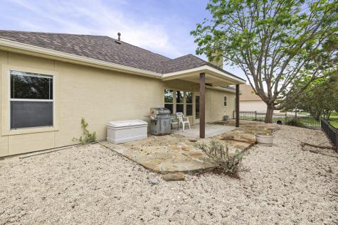 2016 Crown Ridge Drive Kerrville TX 78028