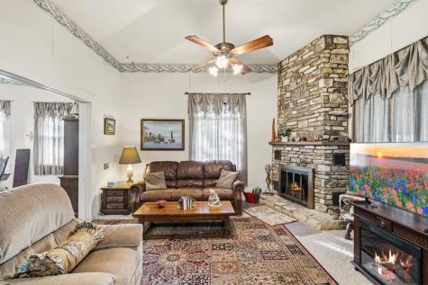 1028 Jefferson Street Kerrville TX 78028
