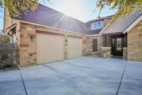 229 Yorktown Boulevard Kerrville TX 78028