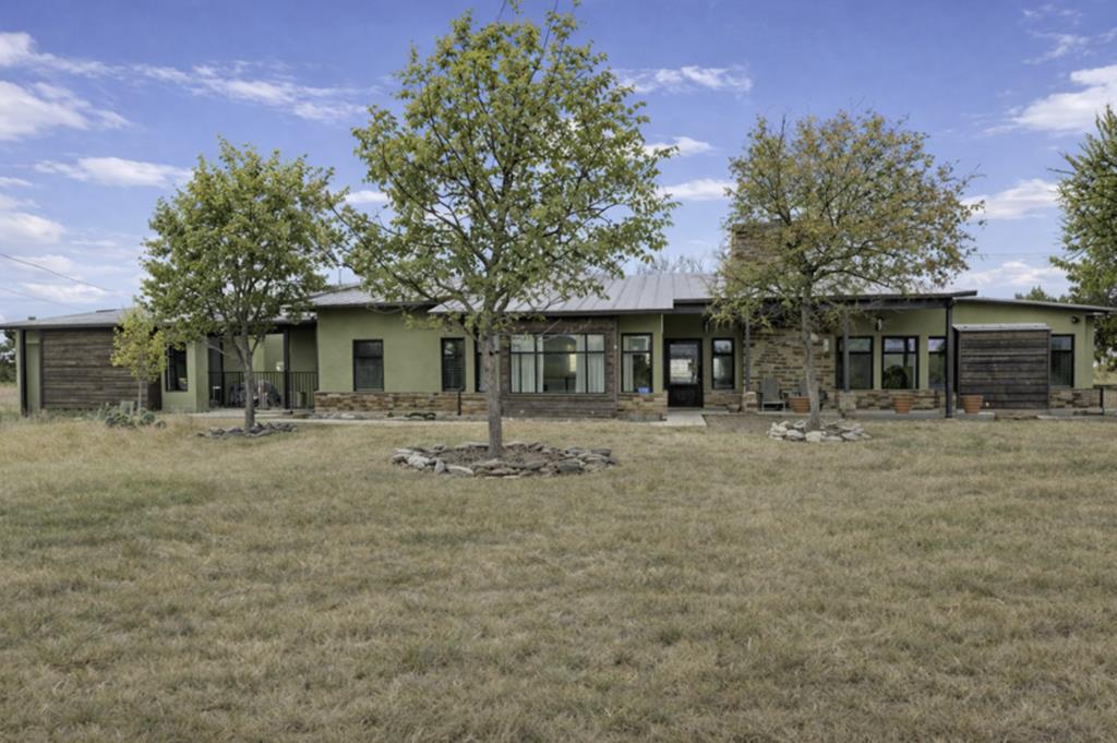 175 Limestone Ridge N Kerrville TX 78028