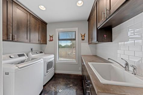 175 Limestone Ridge N Kerrville TX 78028
