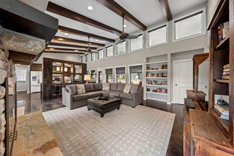 175 Limestone Ridge N Kerrville TX 78028