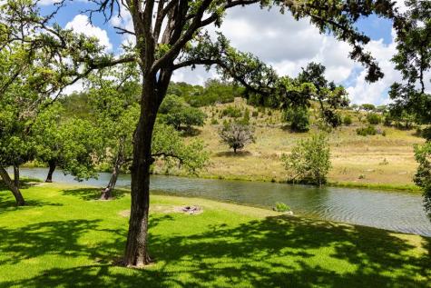 339 Henderson Branch Road Ingram TX 78025
