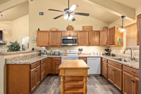 200 El Rancho Grande Kerrville TX 78028