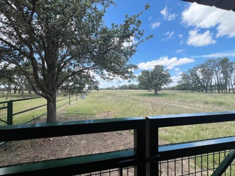5078 Friedrich Road Fredericksburg TX 78624