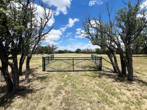 5078 Friedrich Road Fredericksburg TX 78624