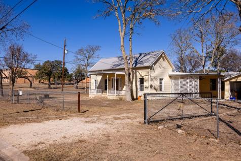 1200-A North Street Kerrville TX 78028