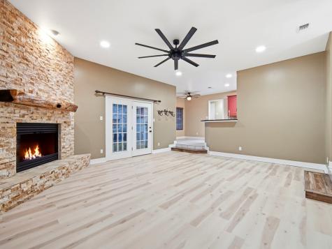 1701 Mountain Laurel Kerrville TX 78028