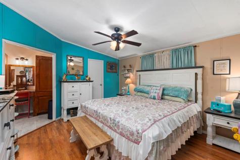 166 Elm Shores Drive Lakehills TX 78063