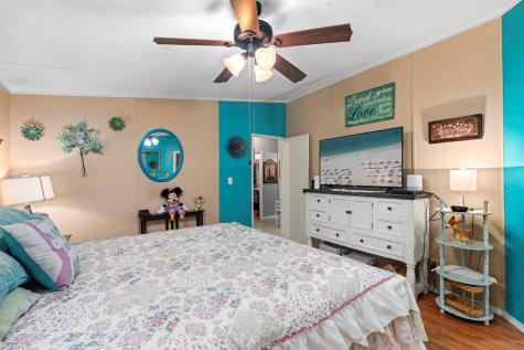 166 Elm Shores Drive Lakehills TX 78063