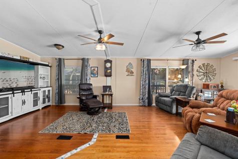 166 Elm Shores Drive Lakehills TX 78063