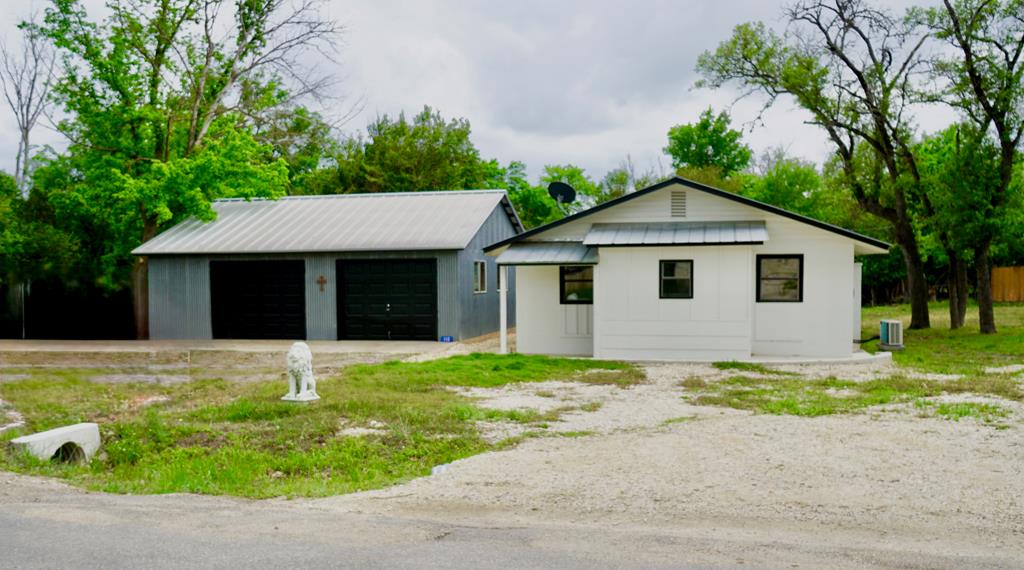 110 Fourth Street Ingram TX 78025