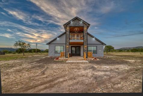 136 Cardinal Drive Camp Wood TX 78833