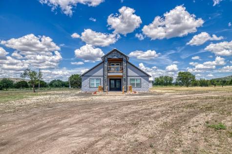 136 Cardinal Drive Camp Wood TX 78833