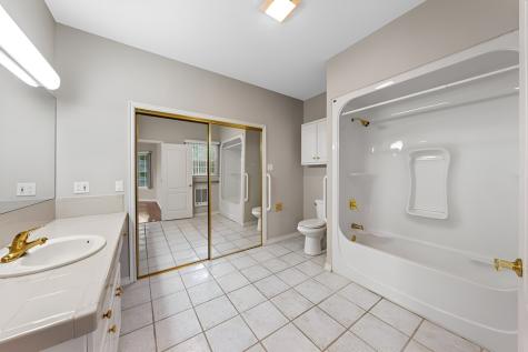 1019 Creek Run Kerrville TX 78028