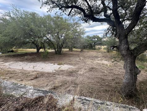 52 Timbers Lane Leakey TX 78873