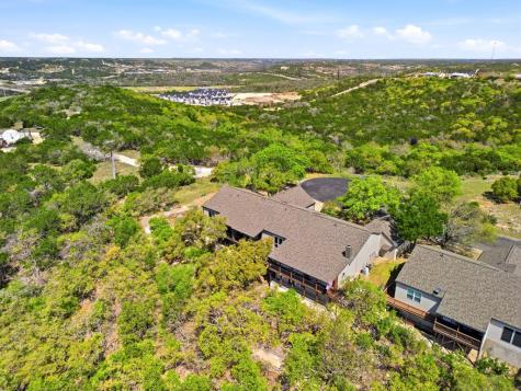 1044 Edinburgh Kerrville TX 78028