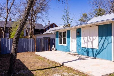 509 Robinson Avenue Kerrville TX 78028
