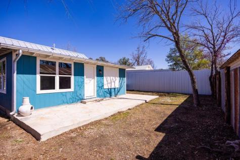 509 Robinson Avenue Kerrville TX 78028