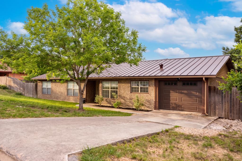 803 Smokey Mountain Drive Kerrville TX 78028