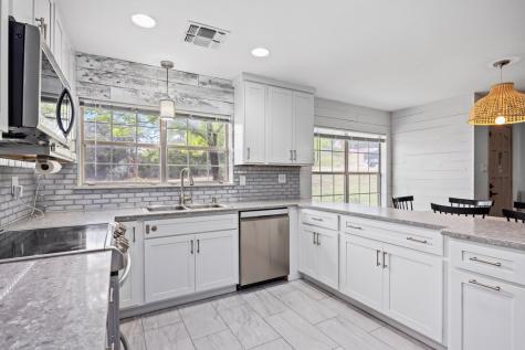803 Smokey Mountain Drive Kerrville TX 78028