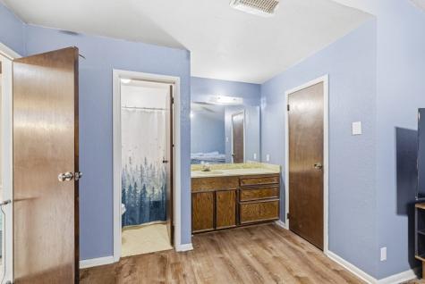 110 Palo Verde Kerrville TX 78028