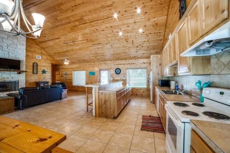 170 Johnny Seibert Lane Leakey TX 78873