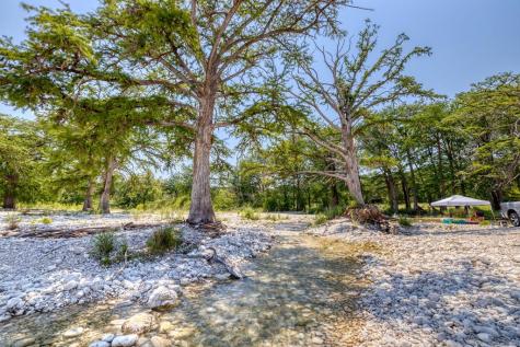 170 Johnny Seibert Lane Leakey TX 78873