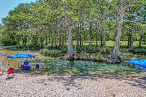 170 Johnny Seibert Lane Leakey TX 78873