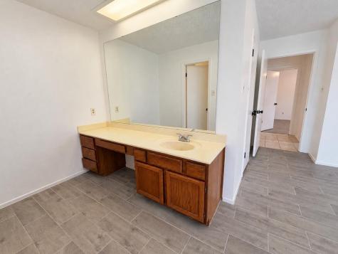801-B Laura Belle Kerrville TX 78028