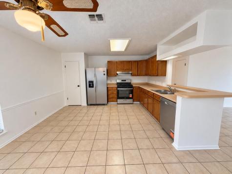 801-B Laura Belle Kerrville TX 78028