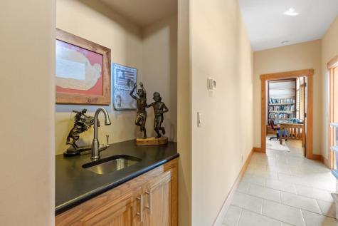 364 Wolf Creek Road Fredericksburg TX 78624