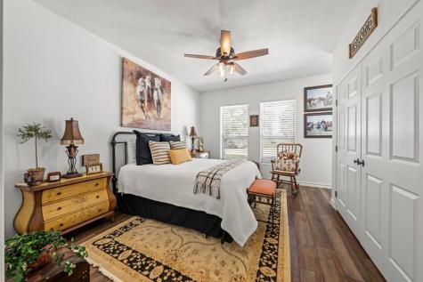 126 Hunters Pointe Drive Kerrville TX 78028