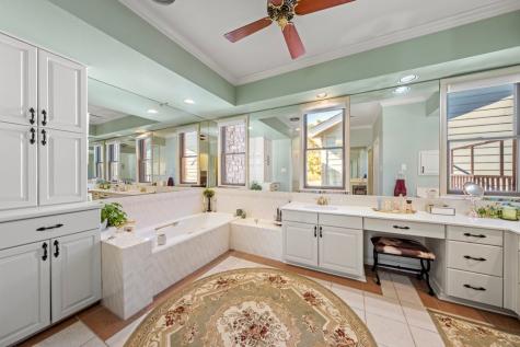 126 Hunters Pointe Drive Kerrville TX 78028