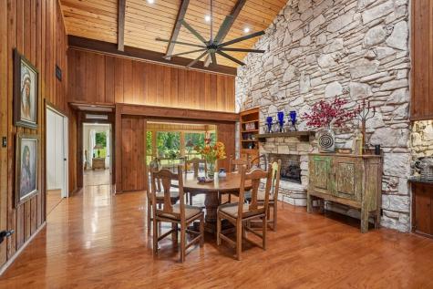 722 Lacey Oak Parkway Kerrville TX 78028