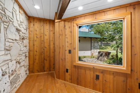 722 Lacey Oak Parkway Kerrville TX 78028
