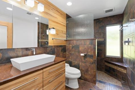 722 Lacey Oak Parkway Kerrville TX 78028