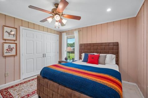 722 Lacey Oak Parkway Kerrville TX 78028