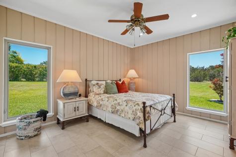 722 Lacey Oak Parkway Kerrville TX 78028