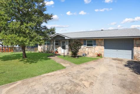 115 Village Drive Kerrville TX 78028