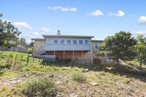 115 Village Drive Kerrville TX 78028